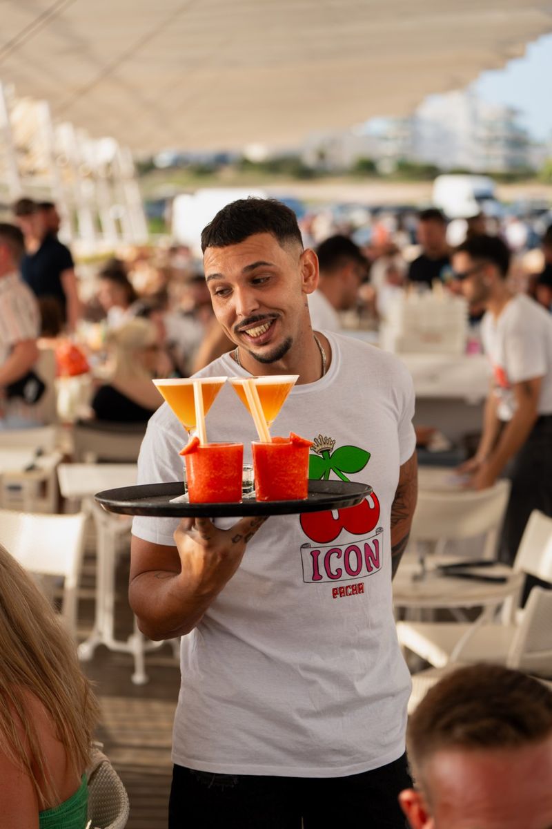 Photos: Laura & Santiago to Headline Seven-Week Residency at Café Mambo Ibiza — photo 15 of 37