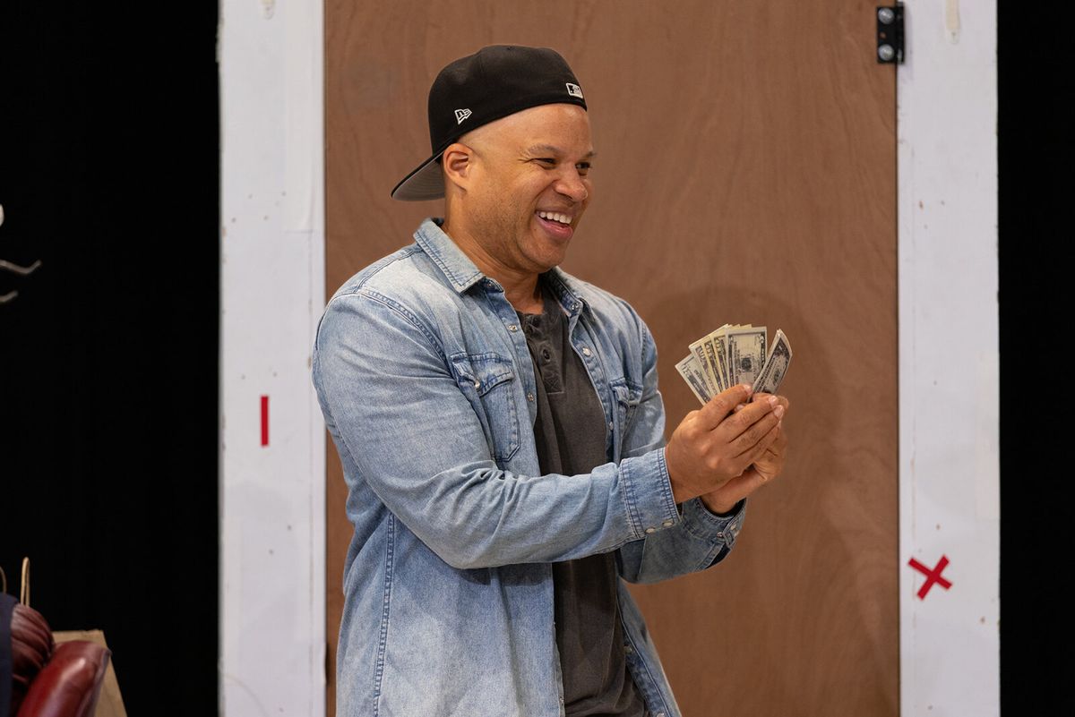 Ensemble member Glenn Davis at Photos: TOPDOG/UNDERDOG in Rehearsal at Steppenwolf Theatre Company