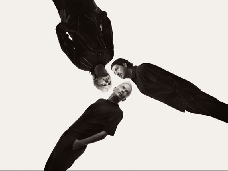 Photos: THE AVALANCHES to Release NO BAD MEMORIES Album, Share Track Listing — photo 3 of 5
