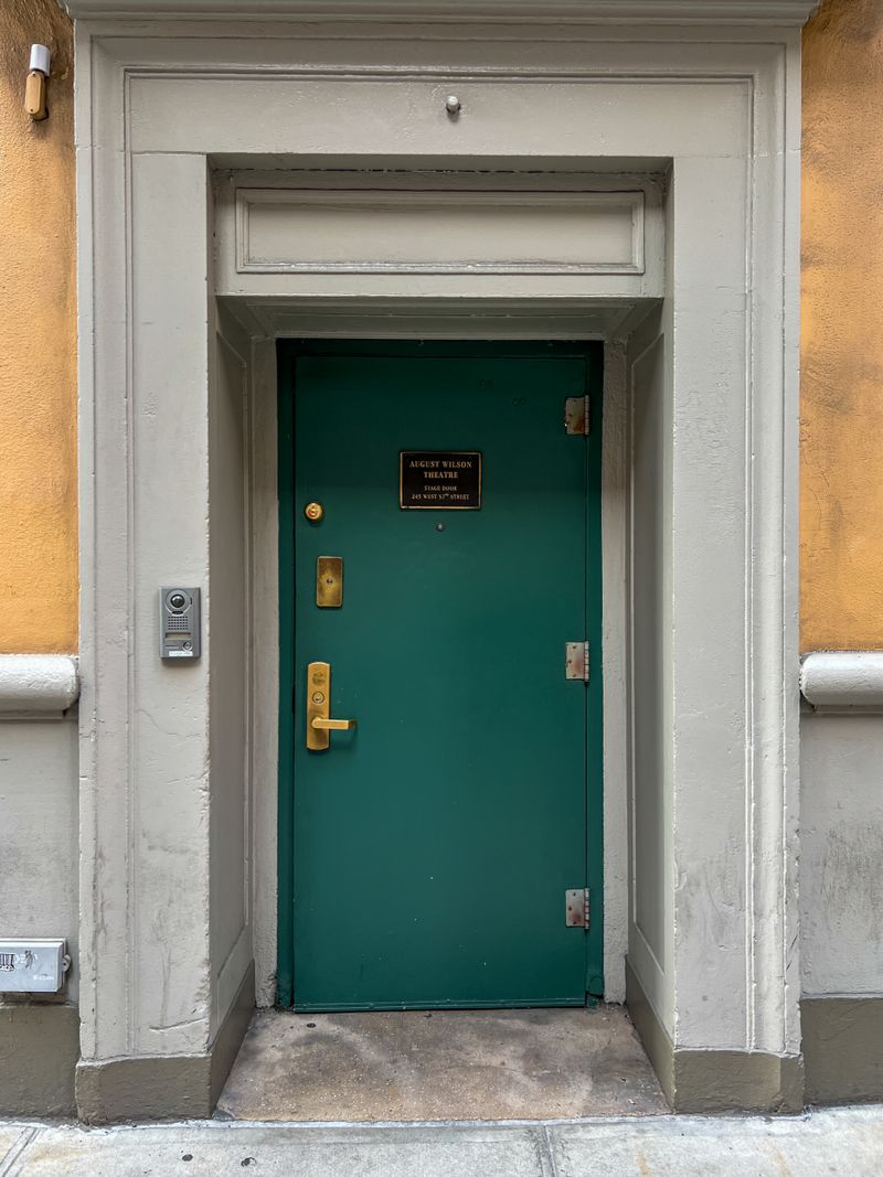 How to Stage Door on Broadway: Everything You Need to Know Image