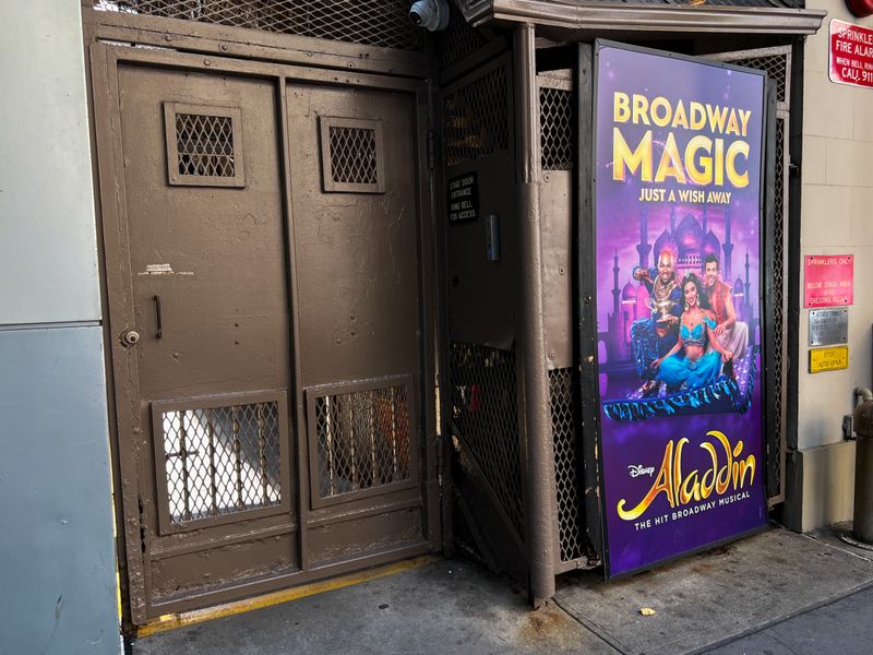 How to Stage Door on Broadway: Everything You Need to Know Image