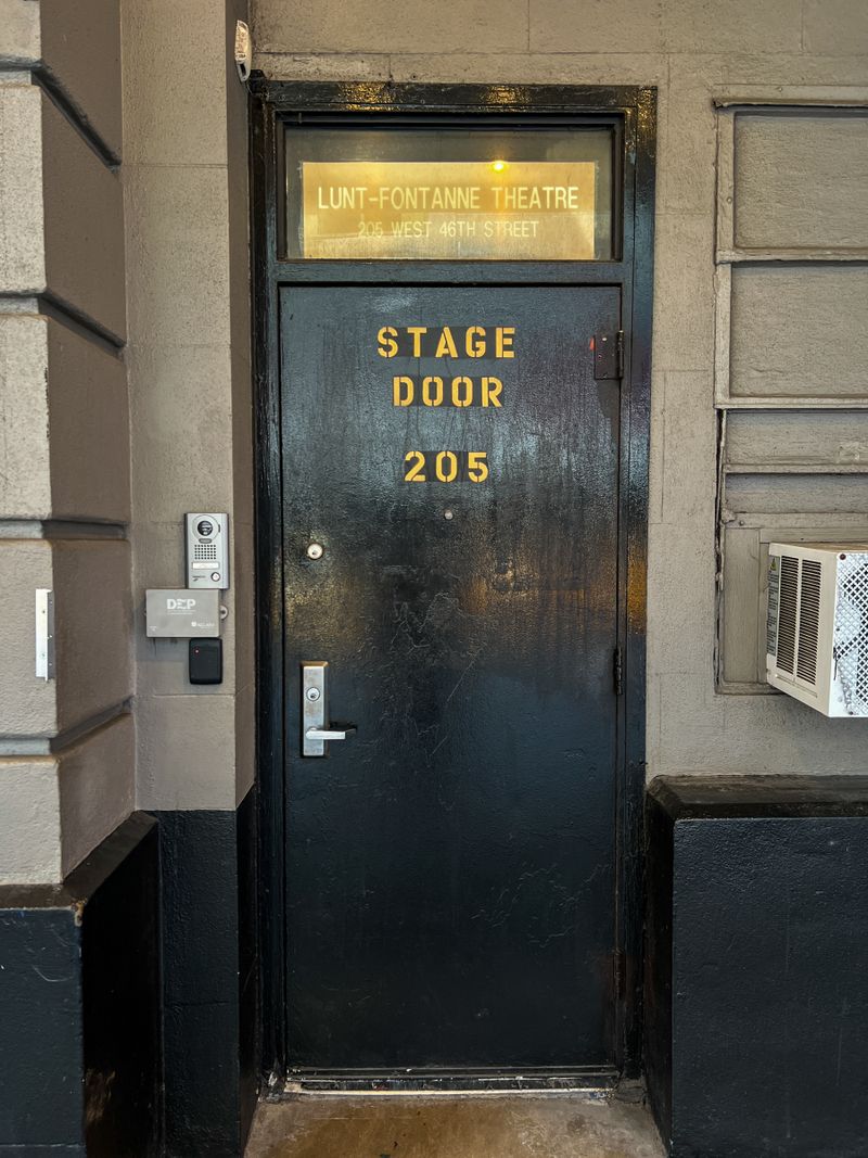 How to Stage Door on Broadway: Everything You Need to Know Image