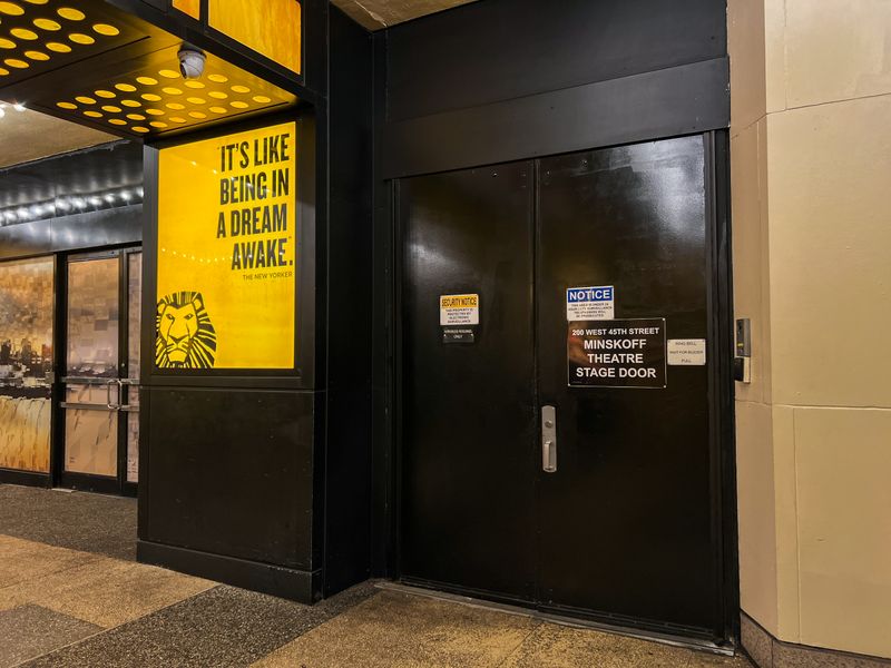 How to Stage Door on Broadway: Everything You Need to Know Image