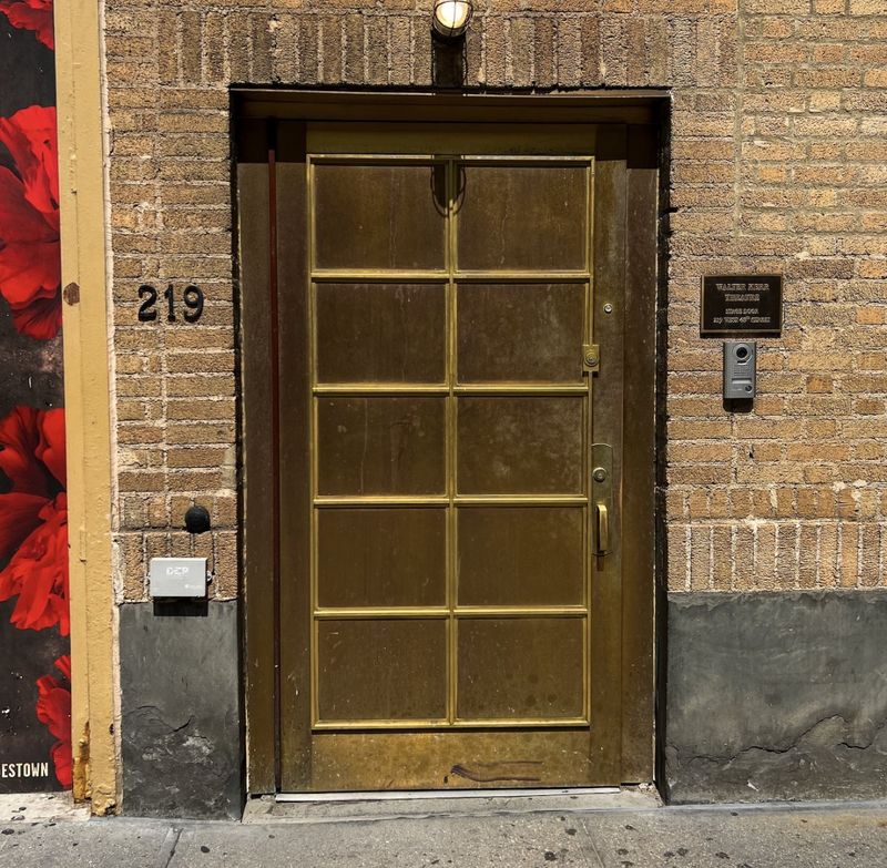 How to Stage Door on Broadway: Everything You Need to Know Image