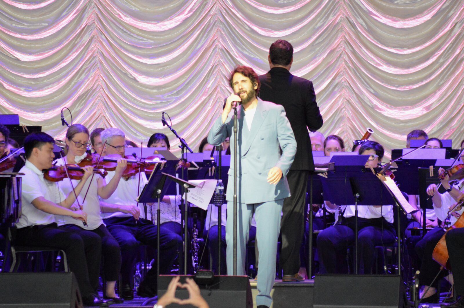 Photo Review: Josh Groban Stage, Screen, and Symphony tour Image