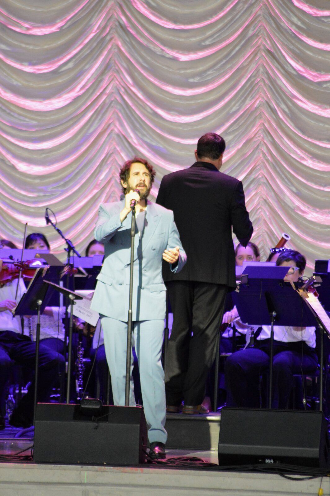 Photo Review: Josh Groban Stage, Screen, and Symphony tour Image