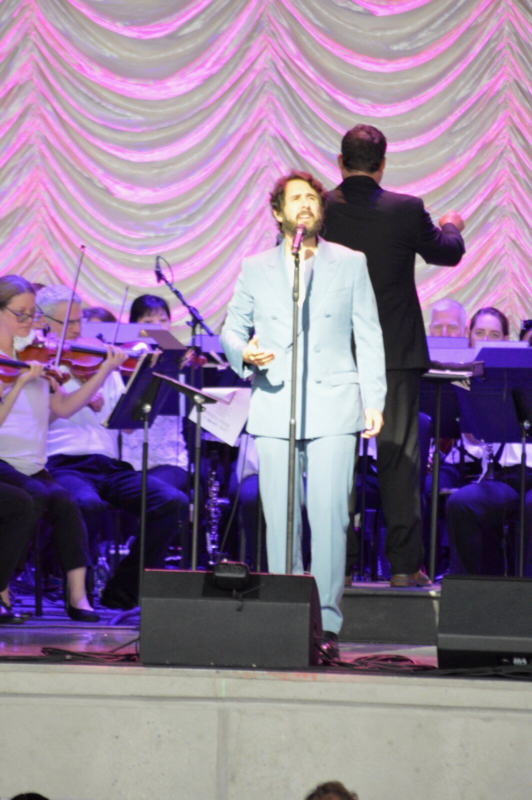 Photo Review: Josh Groban Stage, Screen, and Symphony tour Image