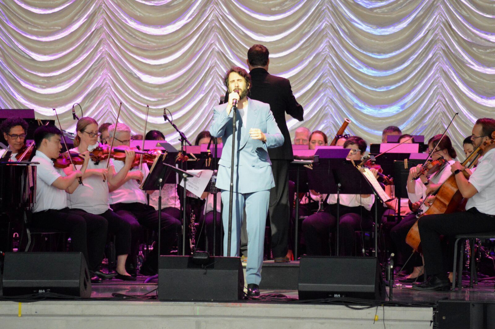 Photo Review: Josh Groban Stage, Screen, and Symphony tour Image