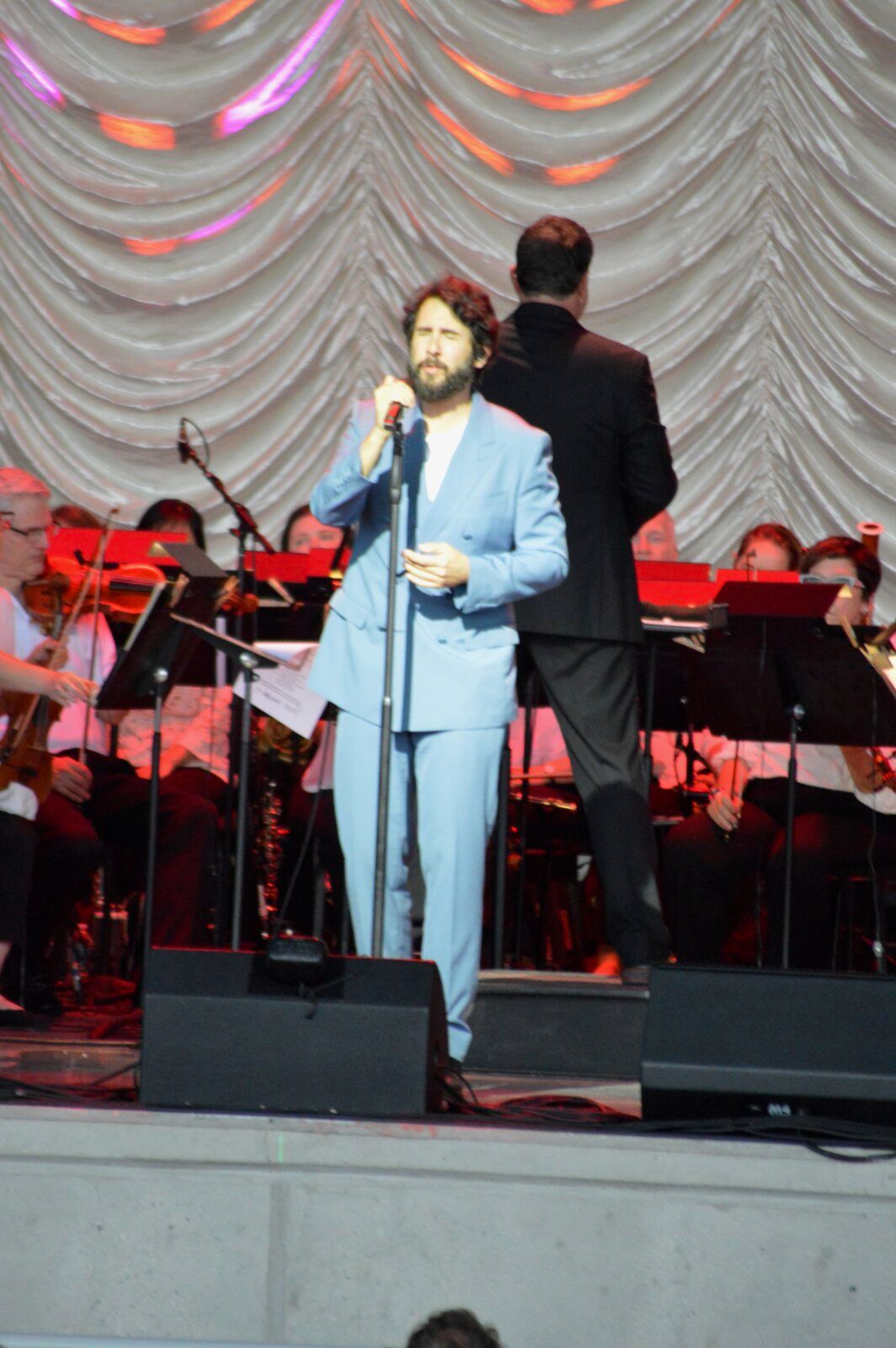 Photo Review: Josh Groban Stage, Screen, and Symphony tour Image