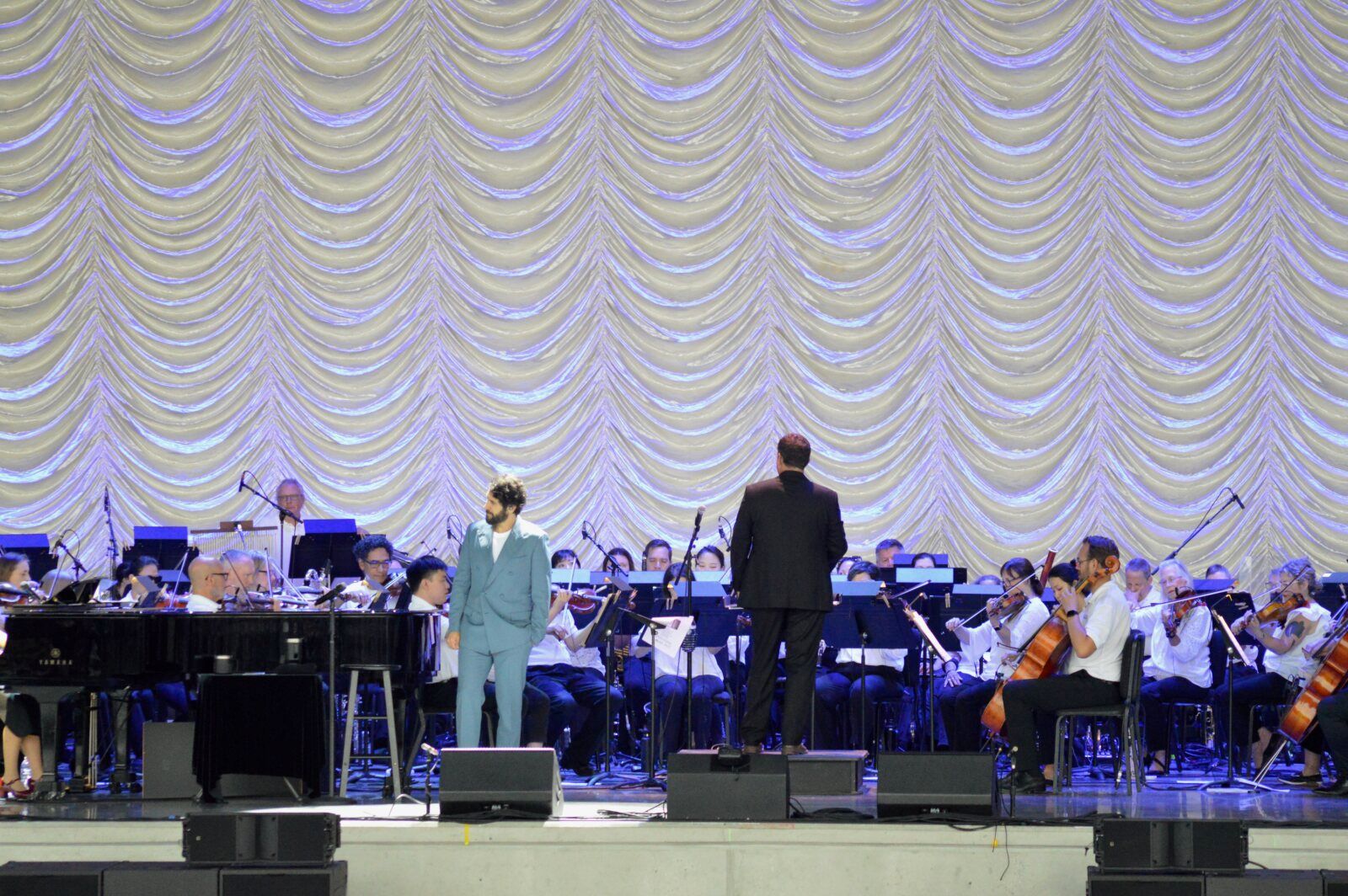 Photo Review: Josh Groban Stage, Screen, and Symphony tour Image
