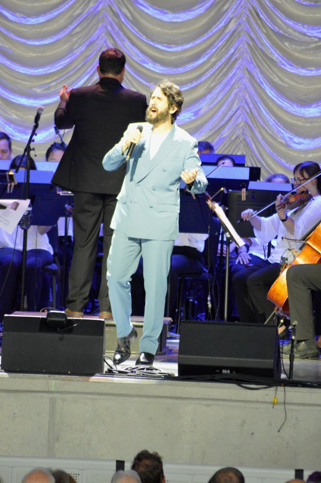 Photo Review: Josh Groban Stage, Screen, and Symphony tour Image