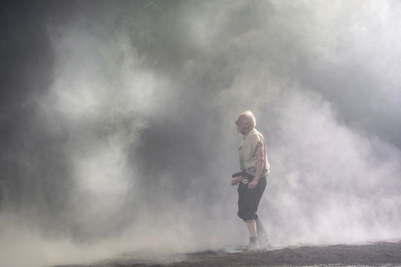 Photos: Ian McDiarmid and More in KING LEAR at Sheffield Theatres — photo 16 of 19