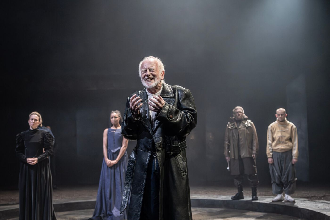 Photos: Ian McDiarmid and More in KING LEAR at Sheffield Theatres Image