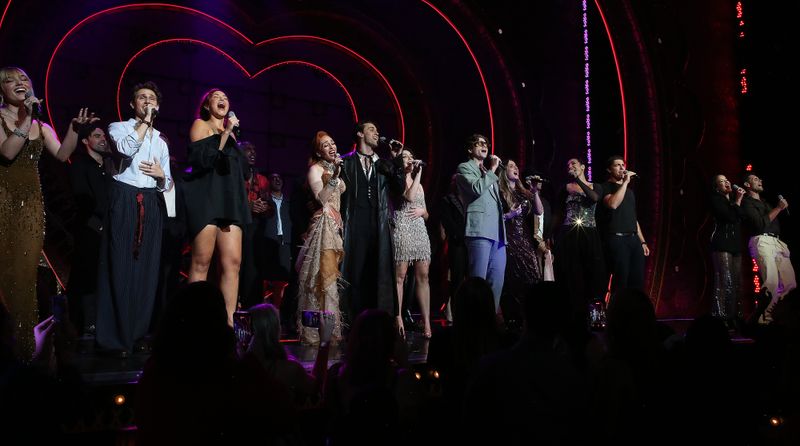 Photos: Inside the MOULIN ROUGE! Closing Night Celebration — photo 14 of 63