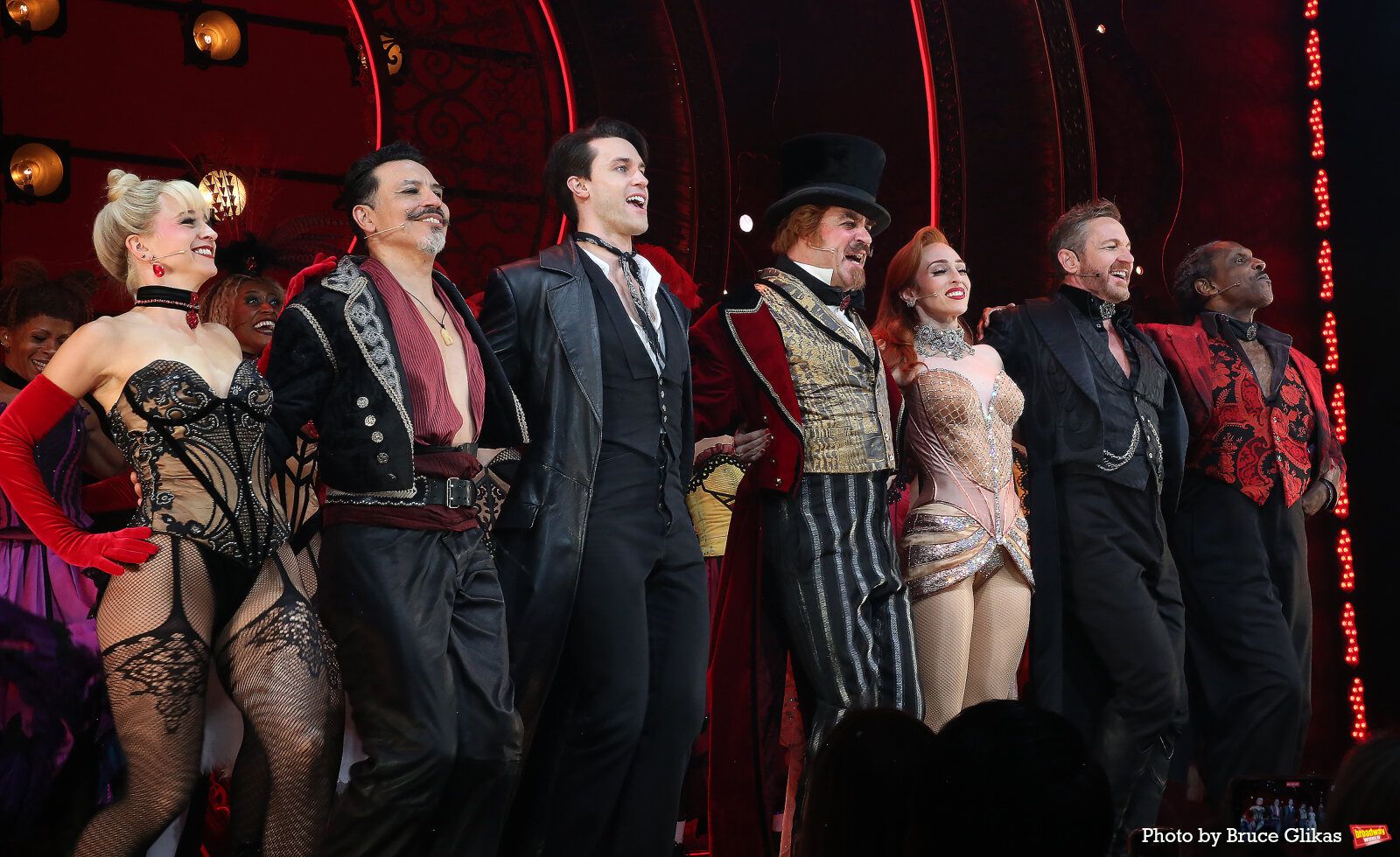 Photos: Inside the MOULIN ROUGE! Closing Night Celebration — photo 5 of 63