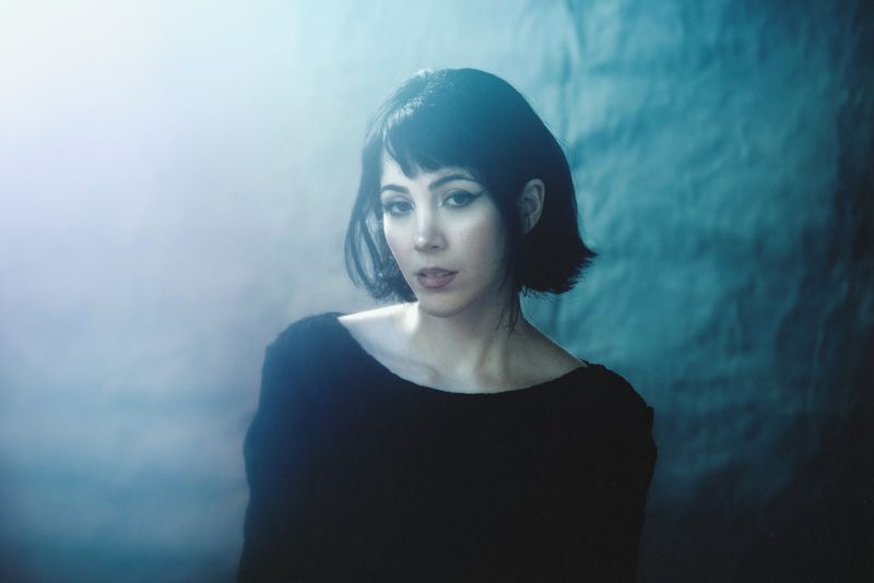 Photos: Luna Shadows Releases New Single