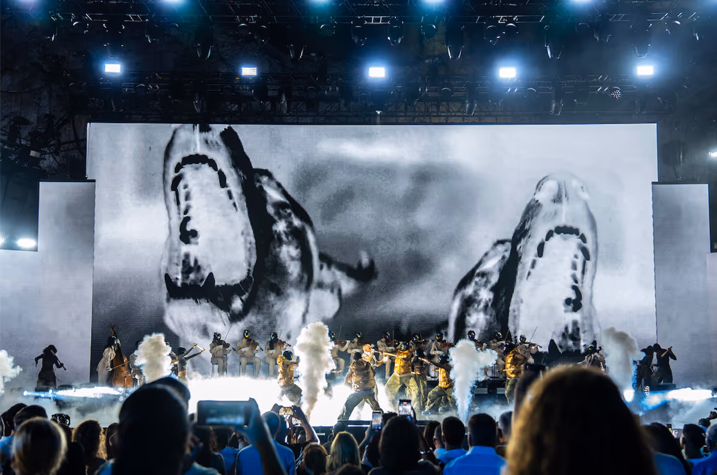 Photos: Yandel Debuts