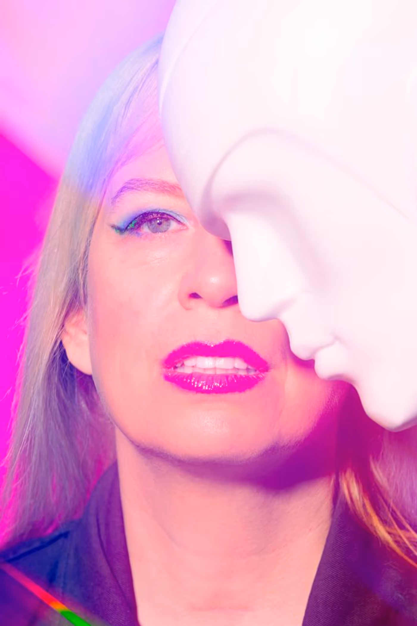 Photos: FRANKIE ROSE to Tour North America With THE CHARLATANS UK This Fall Image