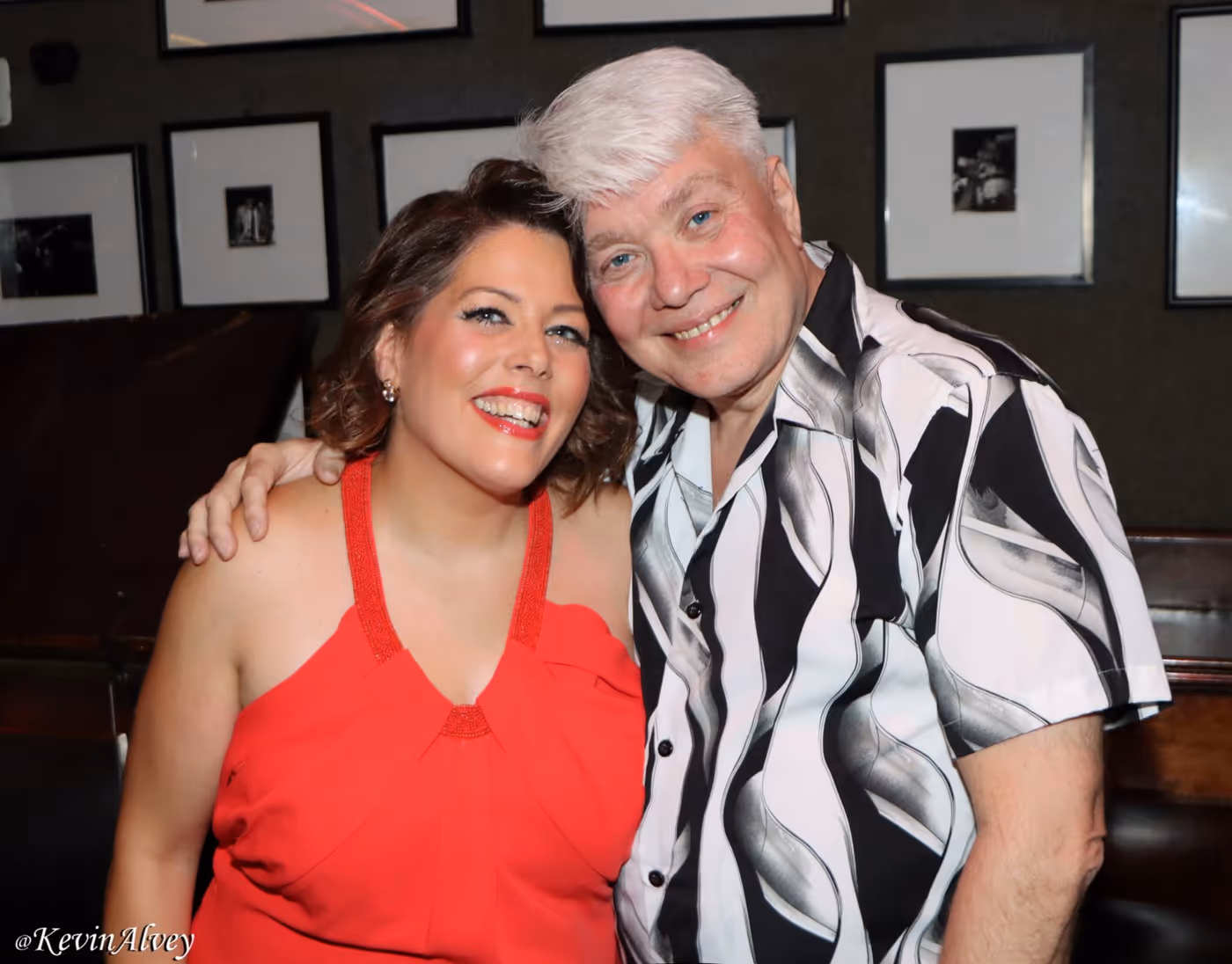Photos: Debbie Wileman & Billy Stritch Perform at Birdland in New York Image