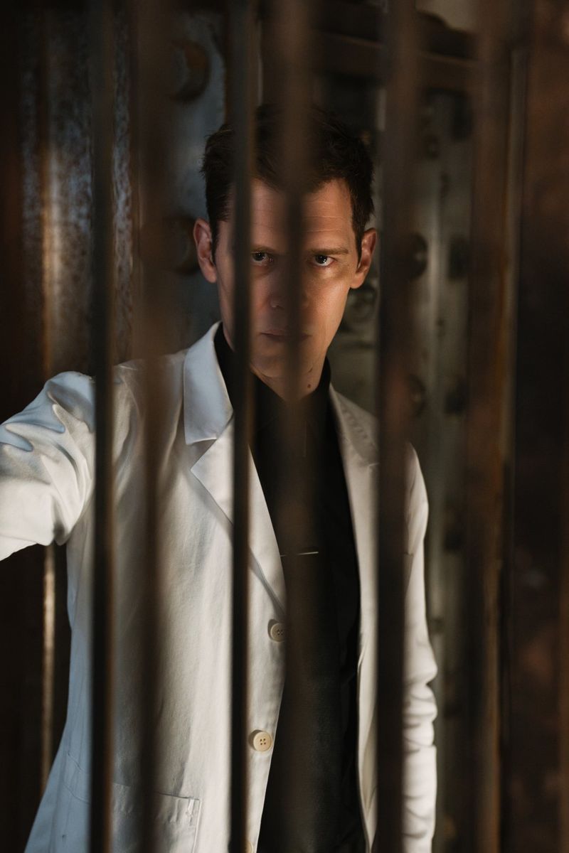 Photos: HERBERT WEST: REANIMATOR Wraps Filming With Joseph Morgan, Katie Cassidy — photo 6 of 16