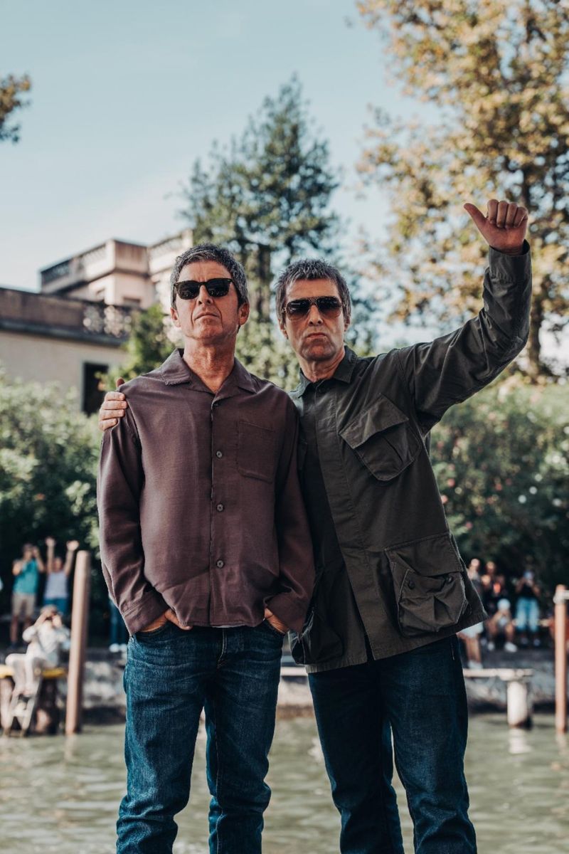 Photos: OASIS: DON'T LOOK BACK IN ANGER to Premiere at Venice Film Festival — photo 2 of 4