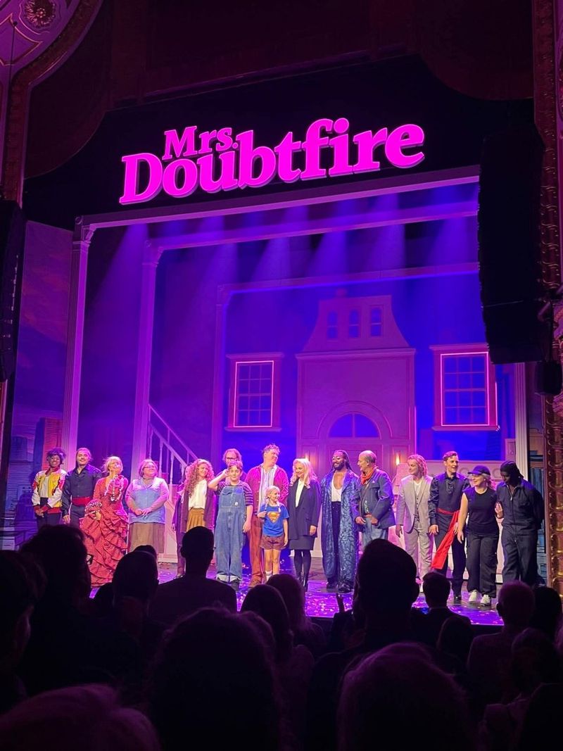 Review: MRS DOUBTFIRE at Östgötateatern Image
