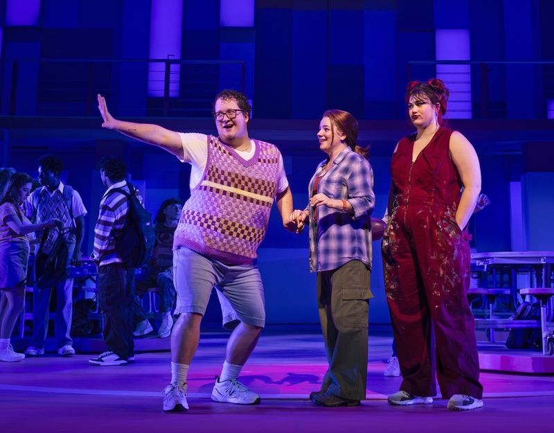 PHOTOS: First Look At MEAN GIRLS Presented By Aurora’s Paramount Theatre — photo 14 of 17