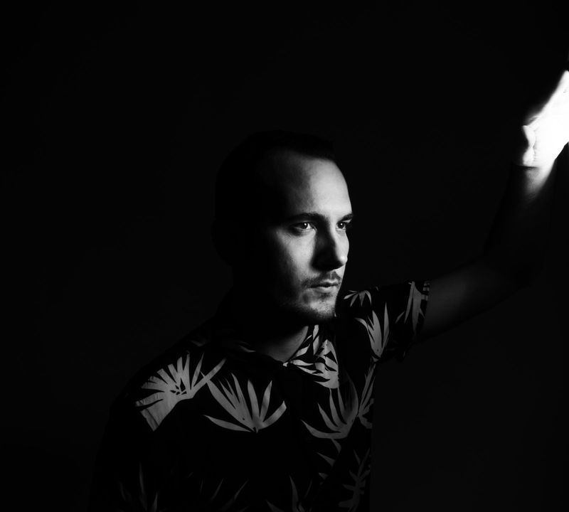Photos: Andrew Bayer Releases New Album A LIGHT THAT GUIDES WEARY TRAVELERS HOME — photo 8 of 18