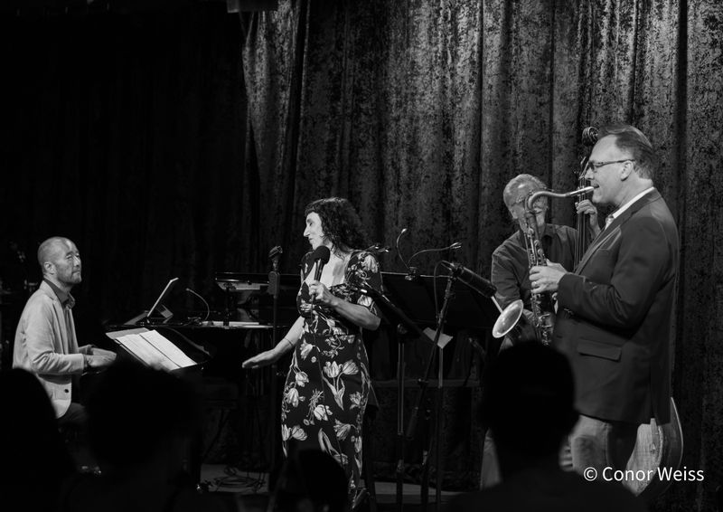 Photos: See Highlights of Gabrielle Stravelli Trio at Birdland Jazz Club — photo 2 of 20