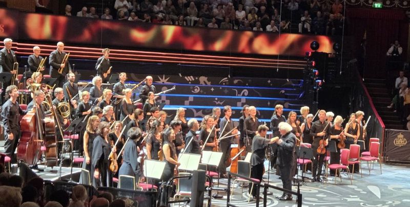Review: BBC PROMS: RATTLE CONDUCTS SCHUMANN at Royal Albert Hall Image