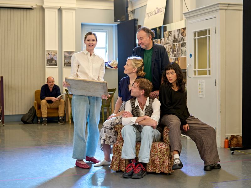 Photos: Rory Kinnear and More in Rehearsal For THE STANDARD OF LIVING at Theatre Royal Haymarket — photo 7 of 9