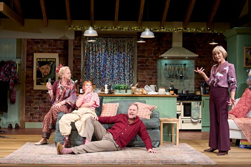 Photos: Rufus Hound and More in THE OTHER SIDE OF MURDER UK Tour — photo 22 of 24