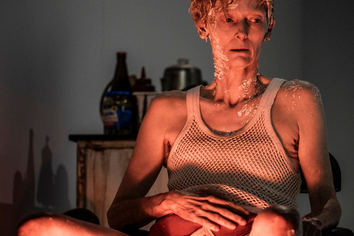 Tilda Swinton at Photos: Tilda Swinton in MAN TO MAN at the Royal Court Theatre