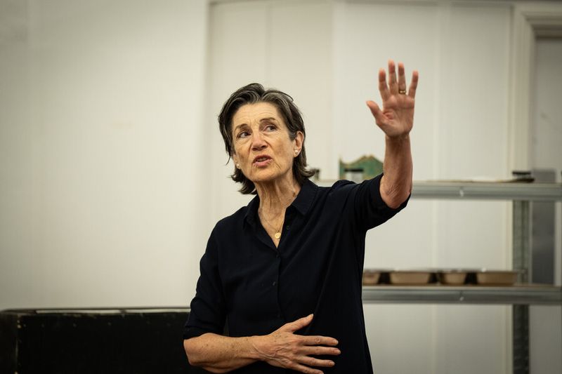 Photos: The RSC's JULIUS CAESAR in Rehearsal Ahead of UK Tour — photo 11 of 24