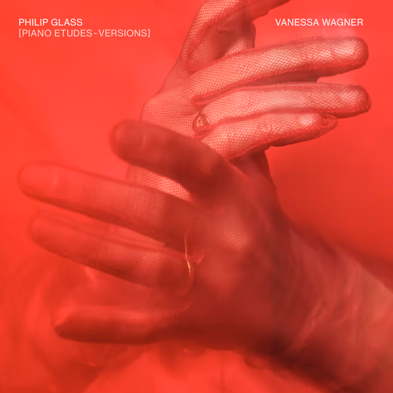 Photos: Vanessa Wagner to Release PIANO ETUDES VERSIONS EP of Philip Glass Reworks — photo 1 of 9
