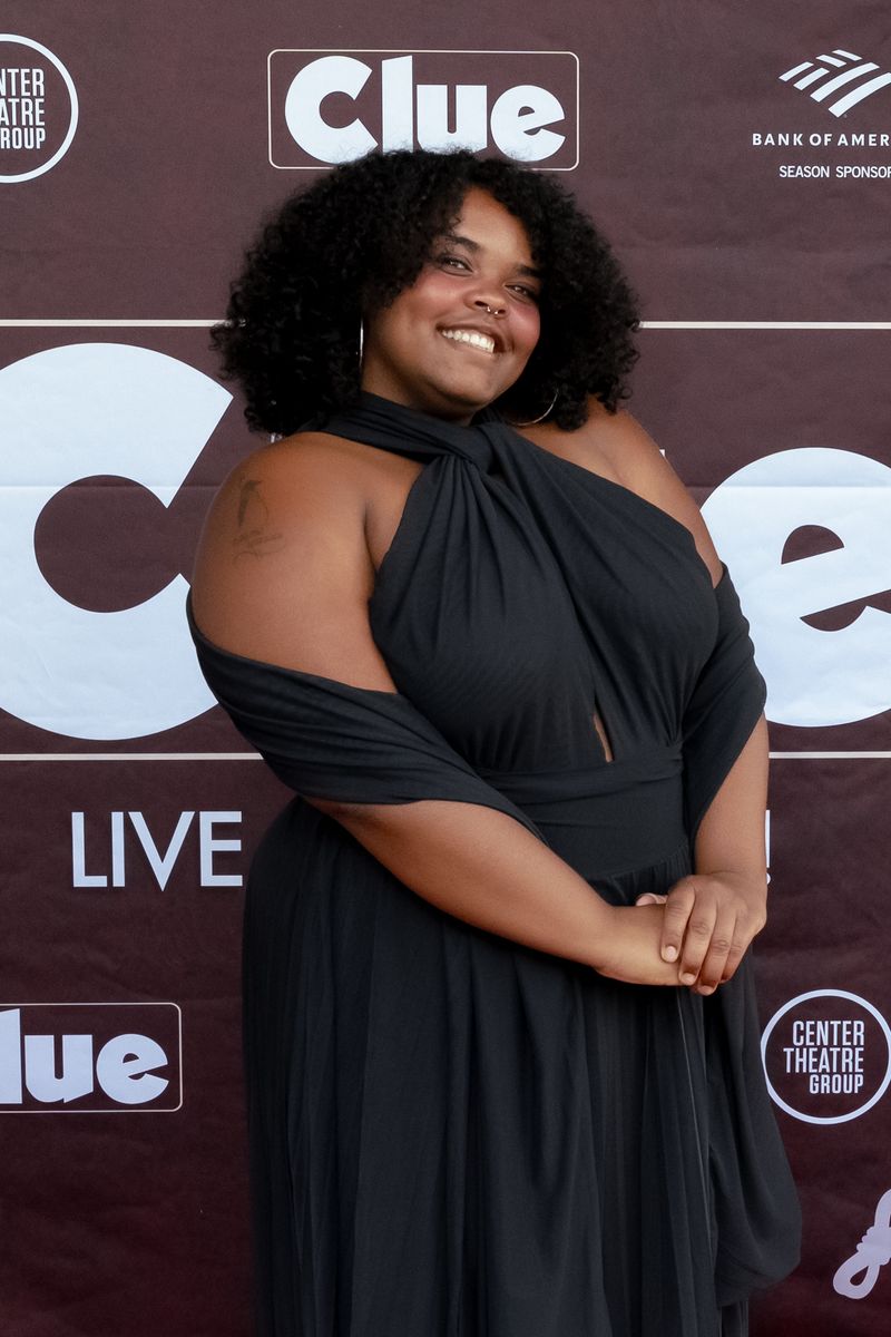 Photos: On the Red Carpet of CLUE at the Ahmanson Theatre — photo 15 of 21