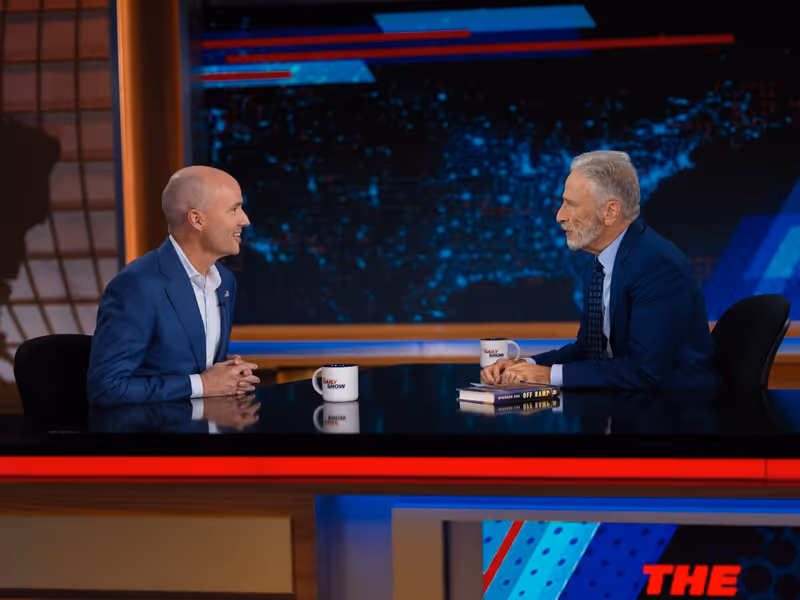 Photos: THE DAILY SHOW: Jon Stewart to Welcome Gov. Spencer Cox for Interview — photo 3 of 6