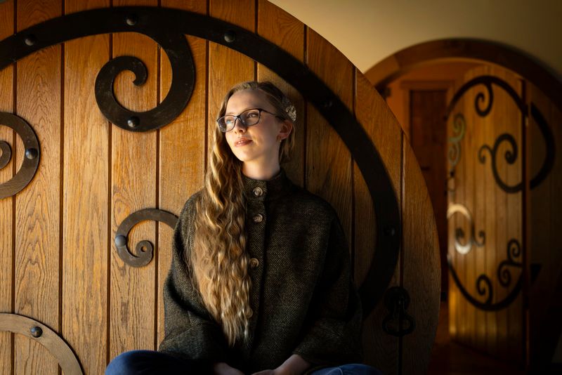 Photos: Anna Lapwood to Release NOT ALL THOSE WHO WANDER ARE LOST Album — photo 9 of 9