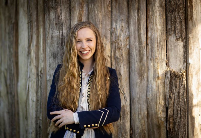 Photos: Anna Lapwood to Release NOT ALL THOSE WHO WANDER ARE LOST Album — photo 3 of 9
