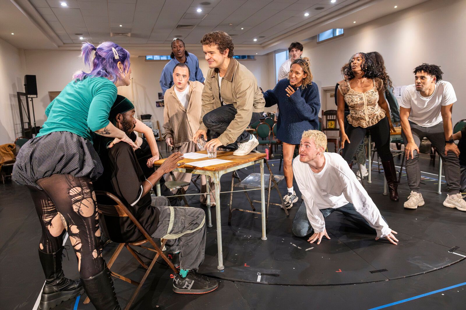 Photos: Gaten Matarazzo, Travis Ross, and More in Rehearsal For RENT in London — photo 18 of 35