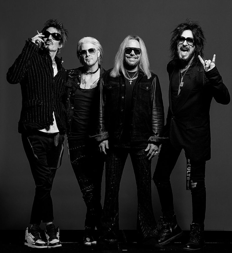 Photos: MÖTLEY CRÜE to Release TOO FAST FOR LOVE 45th Anniversary Deluxe Edition — photo 4 of 4