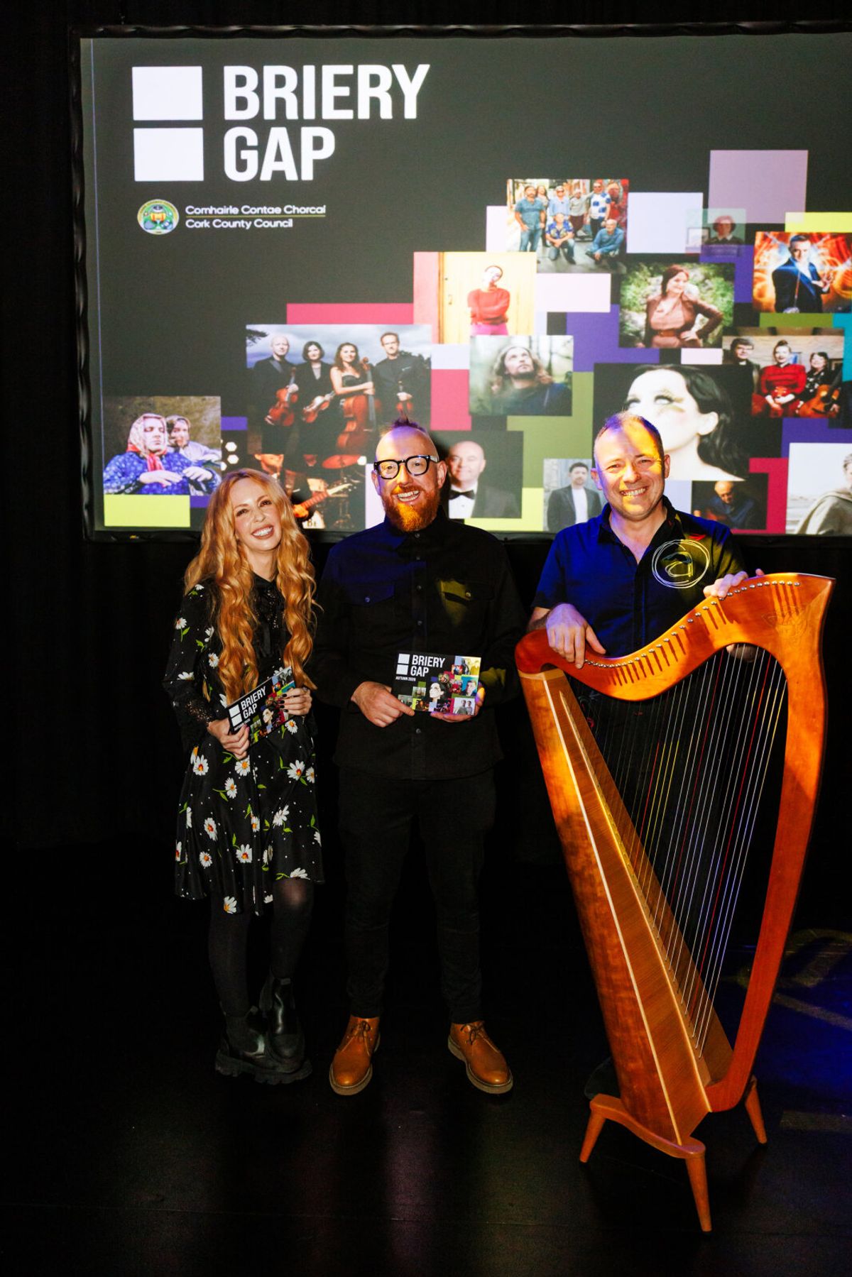 REPRO FREE 09/09/26
 
Pictured: Musicians Lisa Lambe and Cormac De Barra with Briery Gap Director Pat Carey (centre) at the Briery Gap's Season Launch, Macroom. With new Director Pat Carey at the helm, Briery Gap has launched its 2026/27 Autumn and Winter Season, its most wide-ranging programme since reopening. The programme spans comedy and drama, folk, traditional and classical music, Irish country, tribute nights, conversation, film, a magician, and of course, the annual Christmas pantomime! https://www.brierygap.ie/
Photographer: John Beasley at Photos: Briery Gap in Macroom Celebrates Launch of 2026/27 Autumn and Winter Season