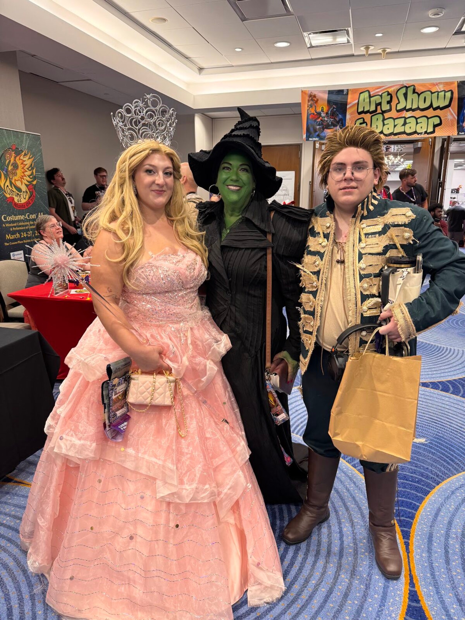 Photos: Dragon Con Gets the Broadway Treatment with Theatre-Inspired Cosplay — photo 5 of 34