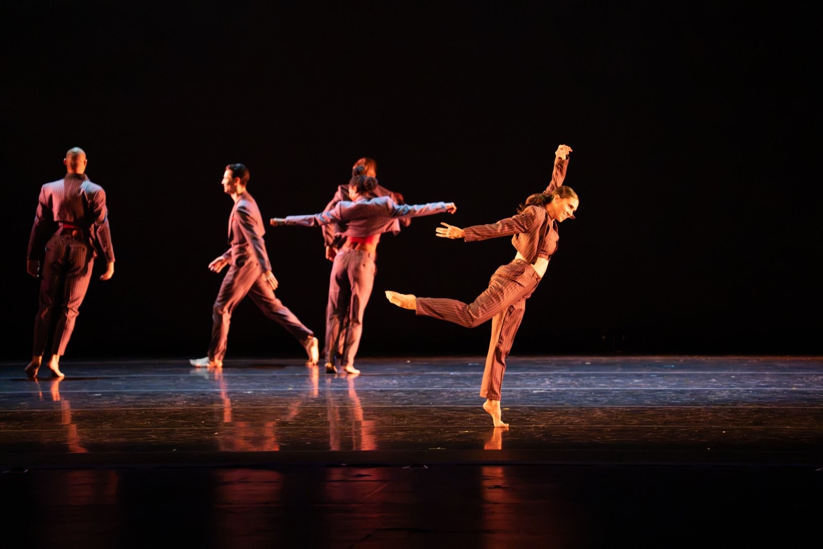Photos: DANCE FOR LIFE 35TH Raises Over $535,000 for Chicago Dancers — photo 30 of 36