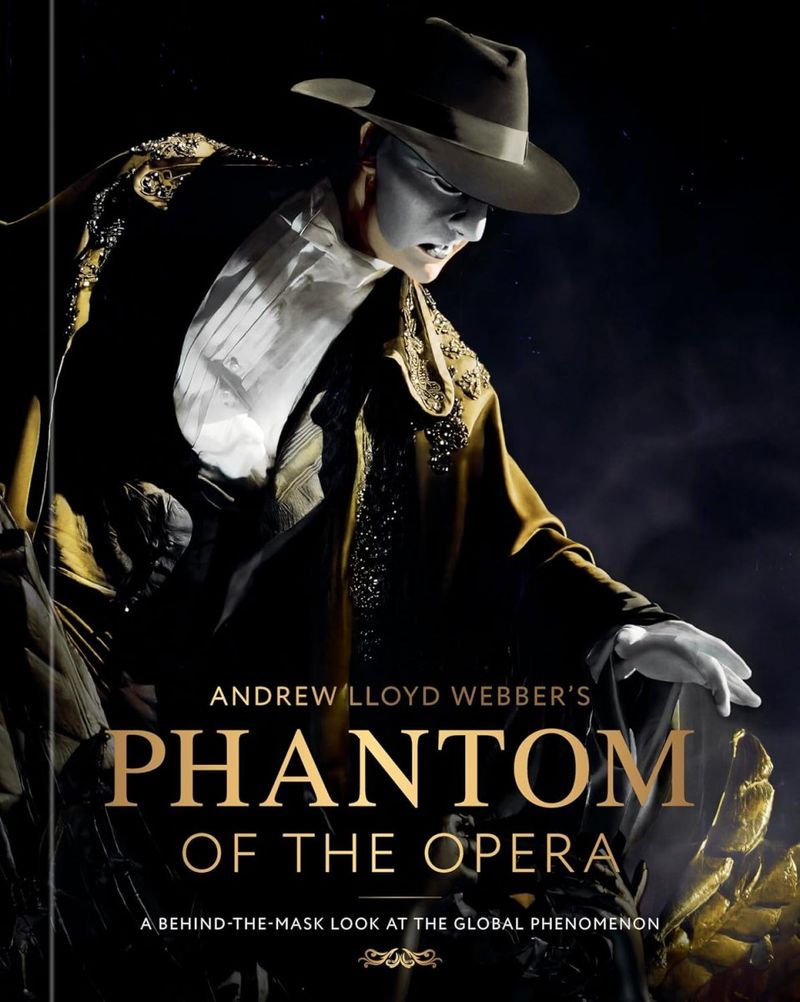 25 Theater Books for Your Fall 2026 Reading List Image