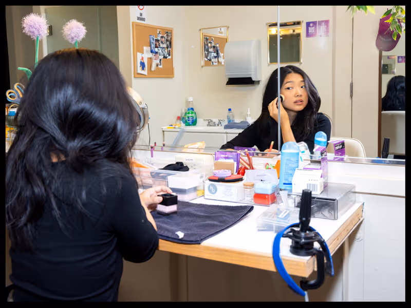 From Tarot Cards to Sweet Treats: Backstage with MAYBE HAPPY ENDING’s Hannah Kevitt Image