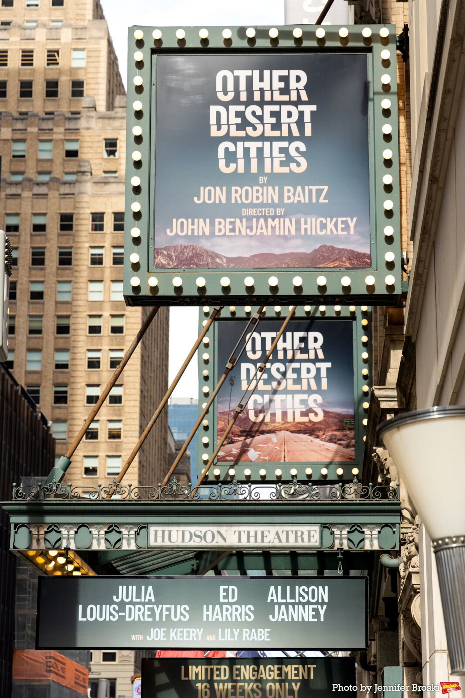 Up on the Marquee: OTHER DESERT CITIES Returns to Broadway Image