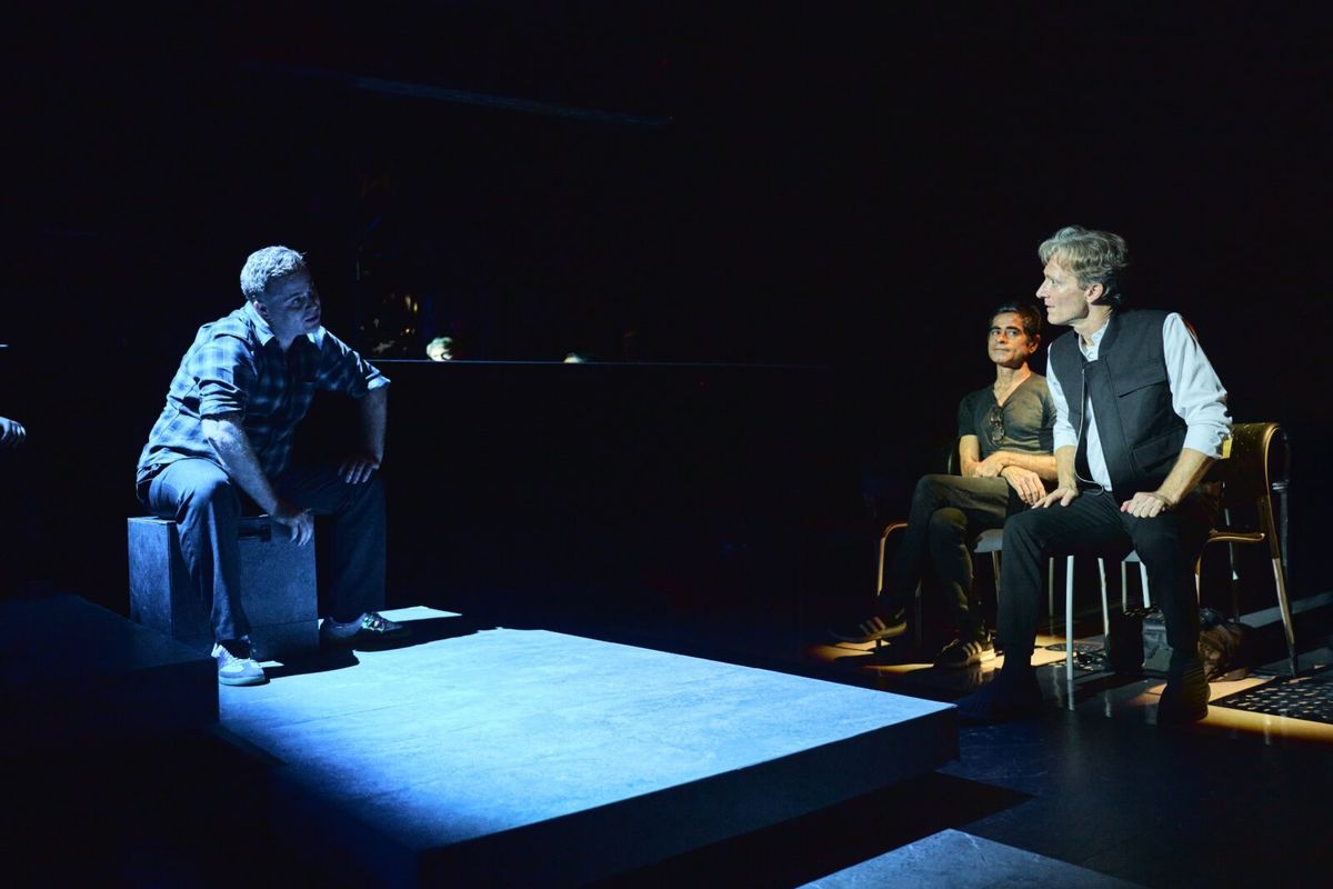 Audience Member with Facilitator Damon Horowitz at Photos: BECOMING HAMLET Comes to Life Off-Broadway