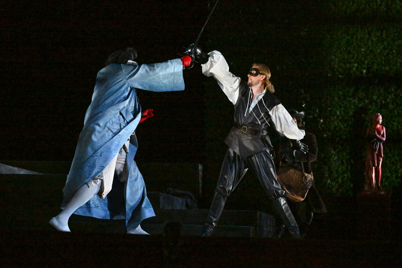 Photos: DON GIOVANNI Opens Opera San José's 43rd Season — photo 1 of 24