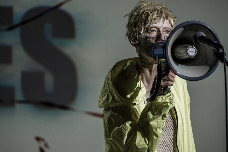 Review: MAN TO MAN, Royal Court Image